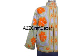 Veste d'hiver en coton pour femme, broderie Suzani, motif floral, tissu en duvet, avec robe indienne, manteau rembourré, cadeau pour elle - Product Image 2