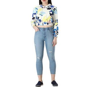 Sudadera con capucha corta de manga larga para mujer hecha a medida OEM Material transpirable de secado rápido Nuevo diseño de invierno con logotipo impreso en la parte delantera - Product Image 6