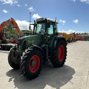 Tracteur agricole Fendt 716 Vario 4WD, diesel vert, 140 CV, transmission par engrenages, équipement agricole haute productivité - Product Image 1
