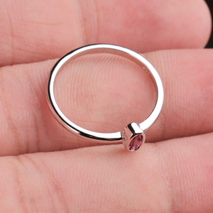 Bague pour femme en argent 925 avec lunette en pierre précieuse de tourmaline de forme ovale naturelle-Set Style classique | Vente en gros disponible - Product Image 4