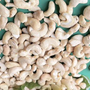 Offre Spéciale Noix de cajou Santigo Noix de cajou Noix de cajou Vietnam Ww180 Ww240 Ww320 Prix raisonnable - Product Image 1