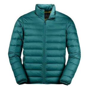 Veste matelassée légère de haute qualité avec logo personnalisé pour homme Noir avec col à capuche Logo avant Multiples poches Expédition DDP - Product Image 4