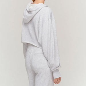 Pantalones de chándal acampanados de cintura alta 330 Gsm para mujer, conjunto de chándal informal para Fitness, pantalones cortos activos con logotipo personalizado al por mayor - Product Image 3