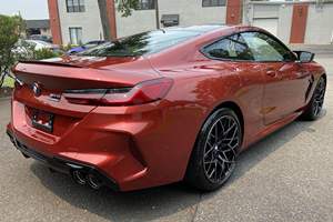 2022 M8 Competition Coupé AWD V8 Turboalimentado de 617 hp - Product Image 4