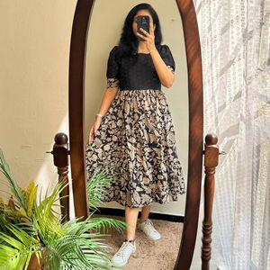 Designer Floral Printed Georgette Women's One-Piece Dress Fancy-Sleeved Silk Indian Style Salwar for Wedding Parties for Adults - Product Image 1