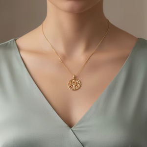 จี้ทองคำ 14K สำหรับผู้หญิง ประดับเพชรทรงกลมเจียระไนแบบบริลเลียนท์ 4 เม็ด ได้รับการรับรองจาก IGI ดีไซน์ลายฉลุ 'ต้นไม้แห่งชีวิต' - Product Image 5