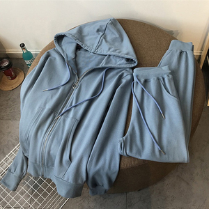 Sudadera con capucha para mujer con bolsillo canguro y pantalones Jogger con cordón, atuendo elegante para descansar y estilo callejero - Product Image 4