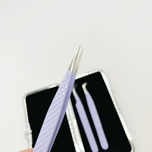 Agarre perfecto antibacteriano puntiagudo recto curvo de acero inoxidable sostenible recubierto de polvo púrpura ligero probado a mano - Product Image 4