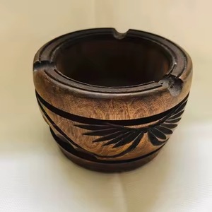 Cenicero de Madera Ligero, Compacto y Duradero, Perfecto para Viajes, Picnic y Fiestas al Aire Libre - Product Image 1