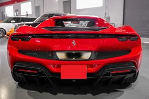 Ferrari 296 GT AWD Coupé 2023, sièges en cuir turbo, faible kilométrage, boîte de vitesses automatique, conduite à gauche, essence, état neuf - Product Image 3