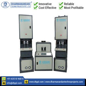 Exportador líder de 2200 botellas por hora Capacidad de producción Máquina semiautomática de moldeo por soplado para envasado de agua mineral - Product Image 2