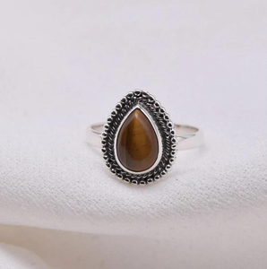 Bague en œil de tigre naturel en forme de poire, faite à la main, en argent sterling 925, bijoux en pierres précieuses de créateur pour femmes, cadeau d'anniversaire - Product Image 1