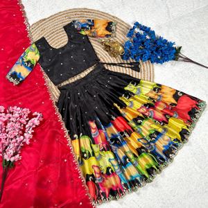 เครื่องแต่งกายที่สวยงามสไตล์โมเดิร์นที่ดีที่สุดในหนัก Chinon lehenga choli กับ dupatta กับพิมพ์เลื่อมเย็บปักถักร้อยทำงานขายส่ง - Product Image 6