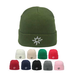 Gorro de lana 100%, gorro de punto de Color sólido personalizado para hombre, patrón de Sol de invierno con logotipo bordado para viajes - Product Image 2