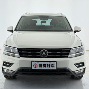 VW Tiguan L 330TSI Luxe 2018 (Empattement de 2791 mm) - 2.0L Turbo+<span class=keywords><strong>7DSG</strong></span>, Toit ouvrant panoramique/ hayon électrique/ sièges en cuir, Titre propre - Product Image 1