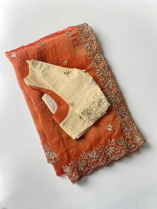 Tissu Exclusif Avec Travail Manuel Saree Femme Fabricant De Mode Et Fournisseur De Surat Au Prix De Gros - Product Image 5