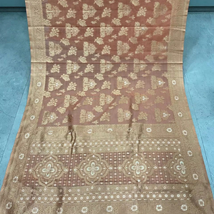 ผ้าส่าหรีวิสโคสสำหรับผู้หญิงจาก Atelier Lin - ชุดสำหรับงานปาร์ตี้ฤดูหนาว ไม่ยับและระบายความชื้นได้ดี - Product Image 1