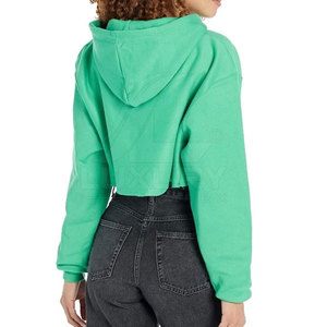 Sudadera recortada de algodón suave con logotipo personalizado para mujer Top corto informal de invierno de nuevo diseño con cuello con capucha frontal - Product Image 3
