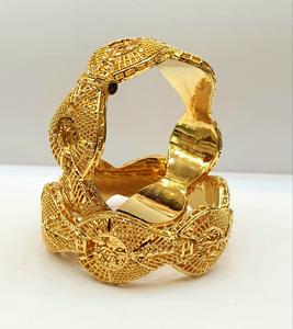 Wholesale 24K Gold Plated <b>Stainless</b> <b>Steel</b> Bracelets Stylish High Quality Fashion <b>Bangles</b> 24K Gold Plated Jewelry - Product Image 3