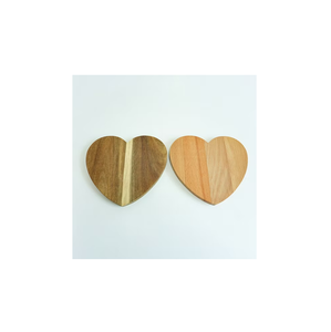 Planche à découper en bois organique naturel en forme de coeur Cuisine Restaurant Planche à découper en bois 2 pièces Produit Offre Spéciale - Product Image 1