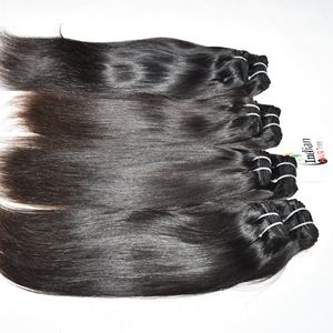 Faisceaux de tissage lisse et soyeux non traités à cuticule alignée Cheveux bruts de couleur naturelle fabrique des cheveux humains vierges du temple indien - Product Image 2