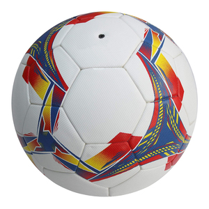 Ballon de football pakistanais personnalisé de style professionnel avec logo personnalisé Ballon de match de football cousu à la machine Conception de ballons de match en cuir PU - Product Image 1