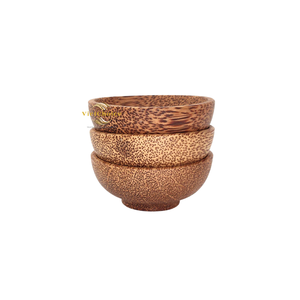 Bol en bois de coco traditionnel fait à la main, bol en bois naturel pour une utilisation polyvalente - Product Image 3