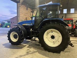 Vente en gros Nouveau tracteur agricole Hollandd TM155 d'occasion prêt pour l'expédition avec composants de base Moteur à roulement Moteur Pompe à engrenages - Product Image 5