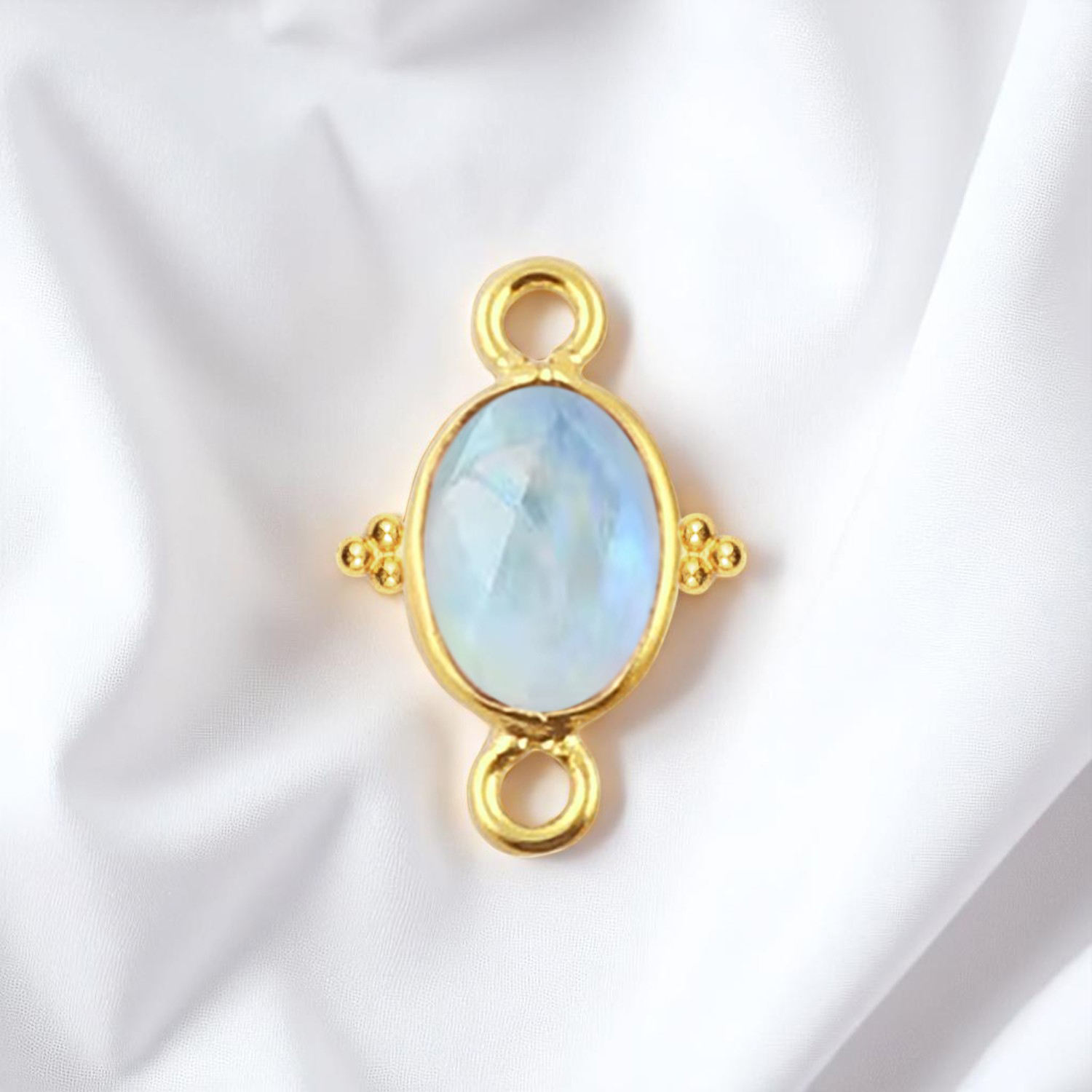 มูนสโตนสีรุ้ง