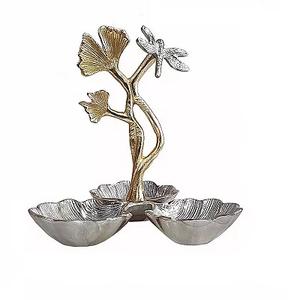 Bol de service de table décoratif avec poignée Bol de service en métal plaqué argent pour la cuisine/le salon utilisé. - Product Image 1