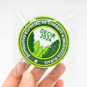 แผ่นพีวีซีนูนบนผ้านุ่มป้ายยาง3D ส่วนตัวสำหรับเสื้อผ้างานหัตถกรรม DIY และเครื่องประดับตามสั่ง - Product Image 6