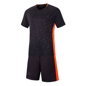 Uniforme de football personnalisé par sublimation à bas quantité minimale de commande bon marché en tissu de polyester de haute qualité - Product Image 5