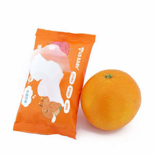 Uniquality Toallitas Húmedas para Bebé con Vitamina C, 10 Unidades, Tipo Refrescante, Para Piel Sensible - Product Image 3