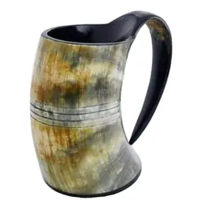 Desain terbaru Mug bir tanduk dengan kaca kecil gaya Viking tanduk bir meja dekorasi disesuaikan produk tanduk bafalo