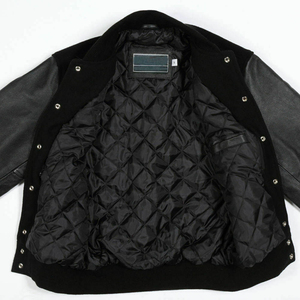 Blouson universitaire de baseball pour homme, tendance 2025, design personnalisé, broderie, manches en polyester, coupe bomber, col montant long - Product Image 5