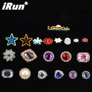 IRun Custom Luxury Diamond White Gray strass fiocco con personalità <span class=keywords><strong>tacchi</strong></span> alti scarpe fibbia fermagli a fiori per accessori <span class=keywords><strong>tacchi</strong></span> - Product Image 3