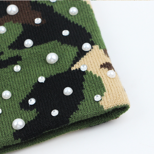 Tendances de la mode Chapeau d'hiver avec logo personnalisé, style décontracté, jacquard camouflage, strass, bonnet en tricot camouflage, bonnet en perles - Product Image 5