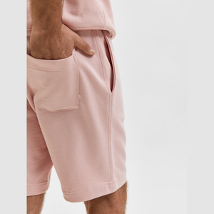 Ensemble sweat-shirt et short au look sportif pour homme 100% coton tricoté coupe fuselée et design moderne parfait à porter au quotidien - Product Image 5