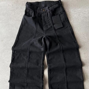 กางเกงยีนส์แฟชั่นสำหรับผู้ชายกางเกงยีนส์มีกระดุมทรงหลวมสำหรับใส่สบายออกแบบได้ตามต้องการ - Product Image 1