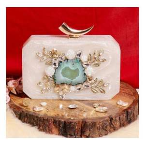 Embrague de resina de calidad estándar, monedero de diseñador de lujo, bordado de diamantes de imitación, verano, ecológico, hecho a mano, alta calidad, el mejor precio - Product Image 1