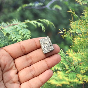 Última colección 100% piedras preciosas sueltas de pirita natural para la fabricación de joyas y curación de cristales 15*20mm (11 gramos) precios bajos - Product Image 3