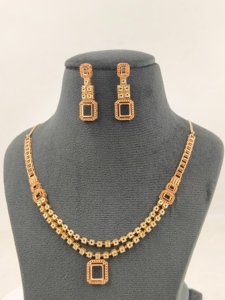 Elegante collar de diamantes de oro de 14 quilates de doble tono con montaje de diseño Ghat Premium - Product Image 2