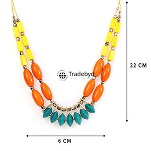 Tradebyd Collier pendentif en résine fait à la main Cadeau de bijoux de mode moderne pour elle - Product Image 5