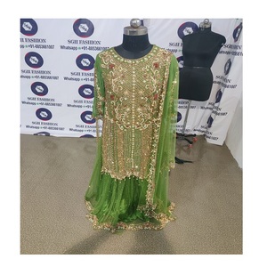 2022 Designer pakistanais vêtements de mariage traditionnels travaux manuels brodés lourds Lehenga Choli pour les fêtes et les mariages - Product Image 3