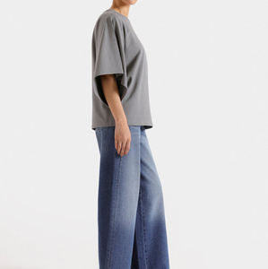 Camiseta Gris Holgada de Manga Capa para Mujer, de Alta Calidad, Color Sólido, Estilo Urbano Personalizado, Informal - Product Image 6