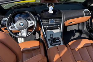 BMW M850i xDrive Convertible Usado, Motor V8 Twin-Turbo de 523 hp - Product Image 2