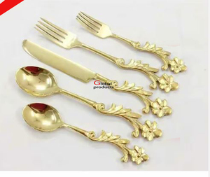 unique look golden finished metal stainless steel cutlery with flower design <strong>handle</strong> for hotel restaurant and bar - Product Image 1