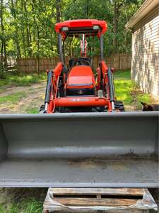 Equipo Utilitario Kubota M62 Enfocado en la Productividad, Ideal para Contratistas de la Construcción, Empresas Agrícolas y Administradores de Propiedades - Product Image 2