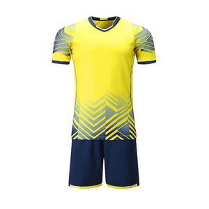 Uniforme de Fútbol Sublimado Personalizado para Verano, Conjunto de Camiseta y Pantalones Cortos para Hombre, Transpirable, de Secado Rápido, Ropa Deportiva para Equipo, Kit de Entrenamiento - Product Image 3