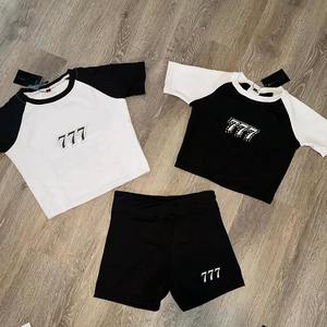 Ensemble décontracté d'été 2025 pour femme : T-shirt à manches courtes raglan et short plissé - Product Image 4